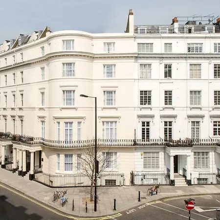 The Crescent Hyde Park Otel