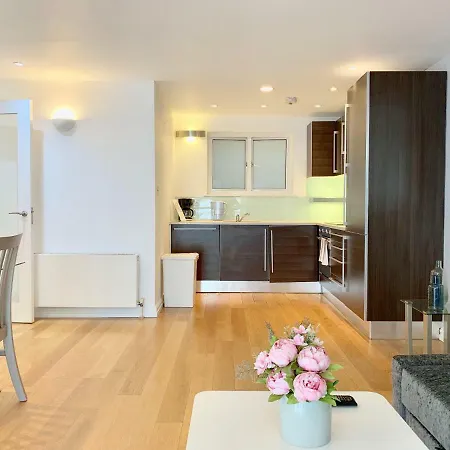 Lexham Gardens By Mayfair Apartment