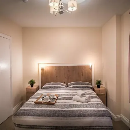 Guest house Acton Hill 2*