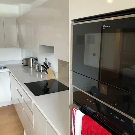 Stunning Brand New - Westminster