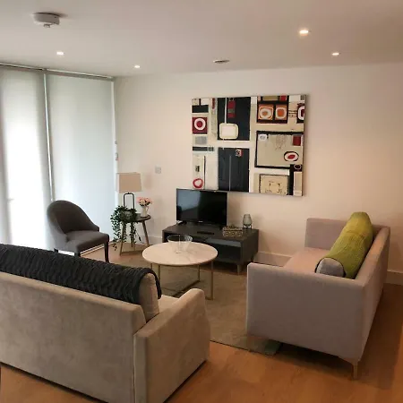 Stunning Brand New - Westminster Apartament *