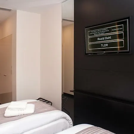 Hotel apartamentowy Nox Golders 4*