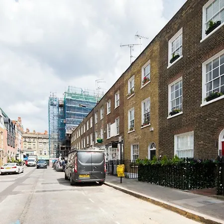 Star Street By Lime Street London