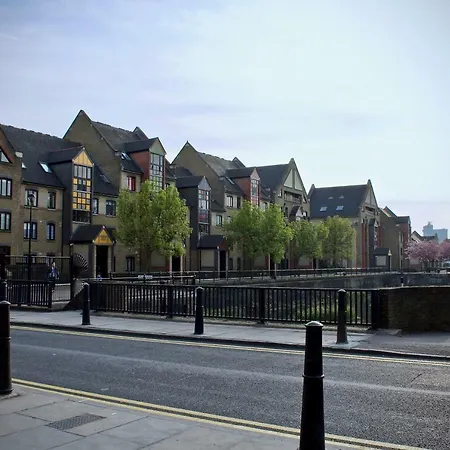 Appartamento Tobacco Dock Studio Londra