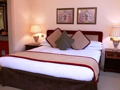 فندق Park Lane Mews 4*