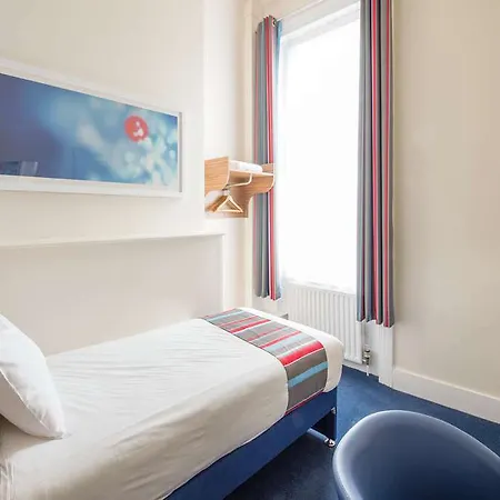 Travelodge Covent Garden Отель
