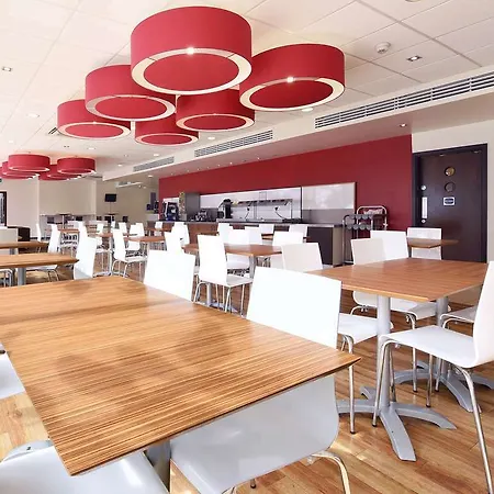 Travelodge Stratford Hotel
