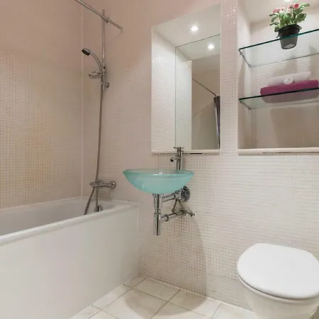 Antonine Heights Apartment London