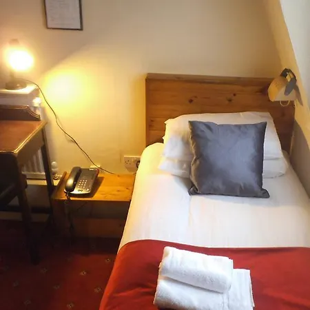 Hotel Arran House