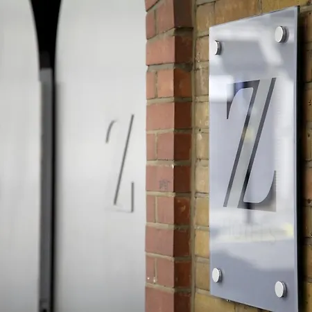 The Z Piccadilly 3*