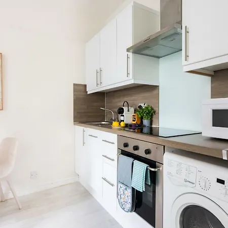 Leinster Gardens By Lime Street Apartment London