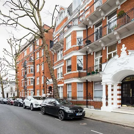 Apartment Iverna Gardens By Lime Street *