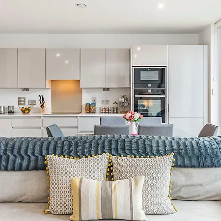 Stunning Brand New - Westminster *