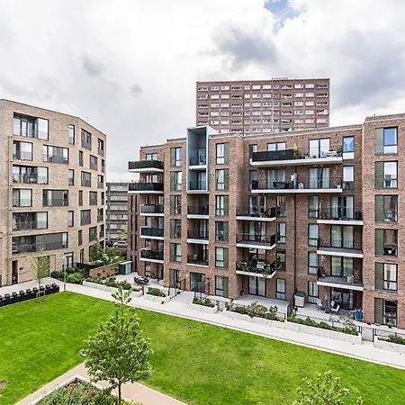Stunning Brand New - Westminster Apartment *
