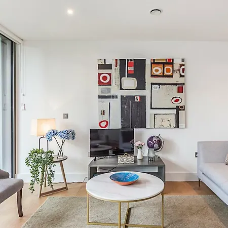 Stunning Brand New - Westminster *