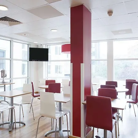 Travelodge Liverpool Street