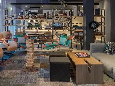 Moxy Stratford Hotel
