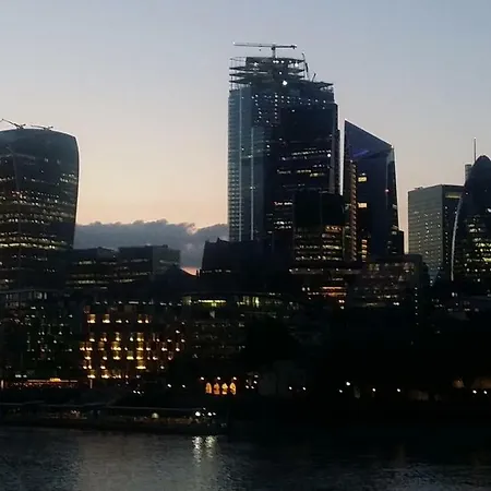 Tower Hill Royal Mint Apartment London