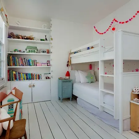 Veeve - Princedale Road Minimalism Holiday home