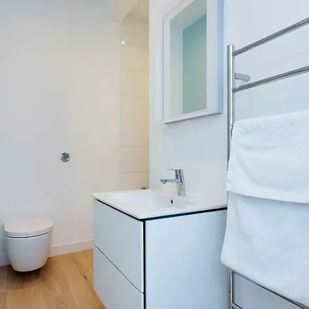 Veeve - Princedale Road Minimalism Holiday home *