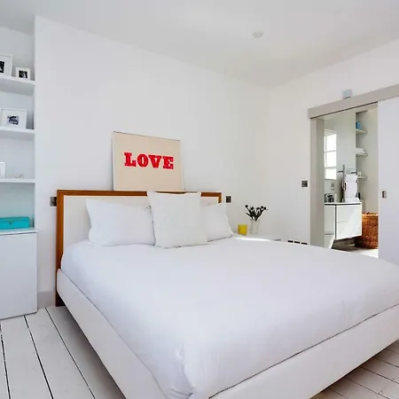 Veeve - Princedale Road Minimalism Holiday home