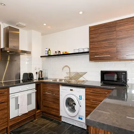 Apartment Odyssey House Twickenham