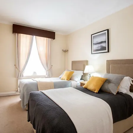 Park Lane Apartments/shaw House * Londra
