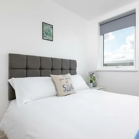 Apartment Skyvillion - Cozy In Town With Free Parking & Wifi