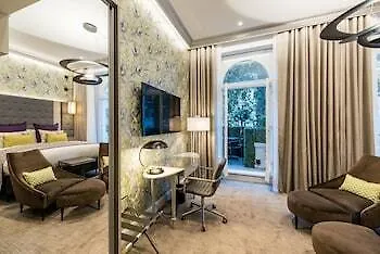 Quality Crown Hyde Park 4*