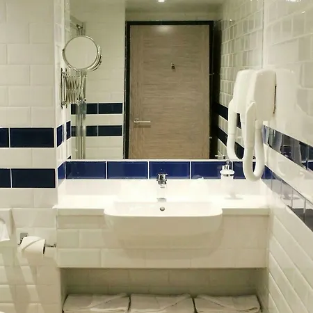 Hotel Best Western Plus London 4*