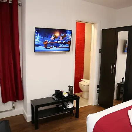 Wembley Park 3*