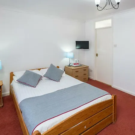 Bros Hotel