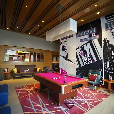 Aloft Excel 4* London