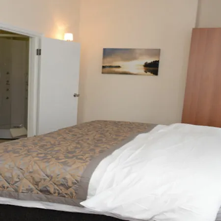 Global Hotel