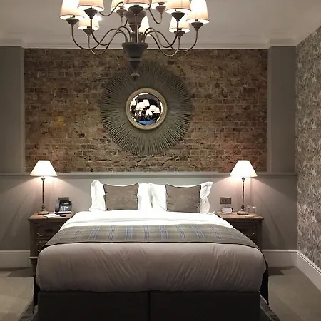 The Grafton Arms Pub & Gasthof London