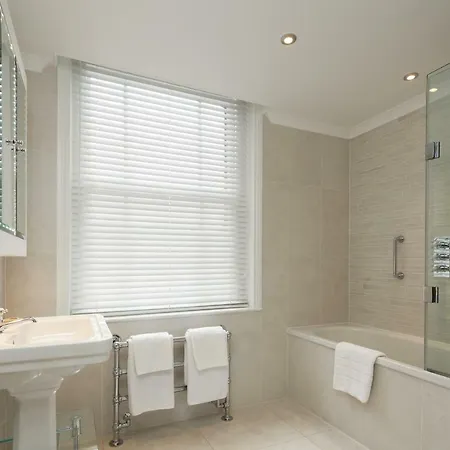 Sloane Place Hotel London