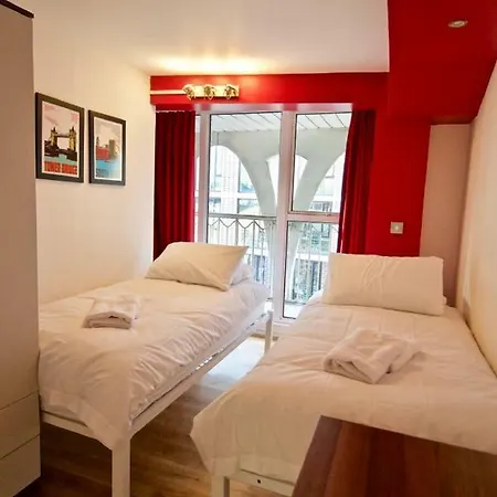 Acorn - Kamen House Apartment *