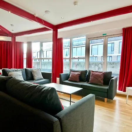 Acorn - Kamen House Apartment *