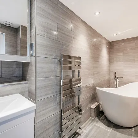 Stylish 2 Bedroom Flat In Knightsbridge ロンドン