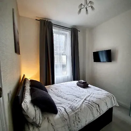 Victoria Guest house London