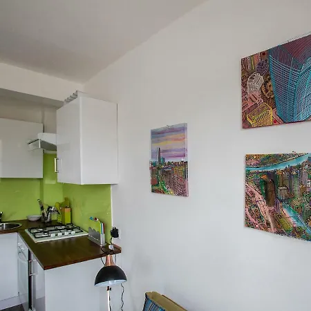 Apartment St Paul 214