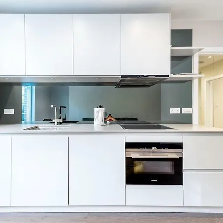Apartment Meriden Court, Chelsea *