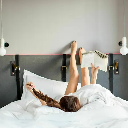Hotel Assembly Leicester Square 3*