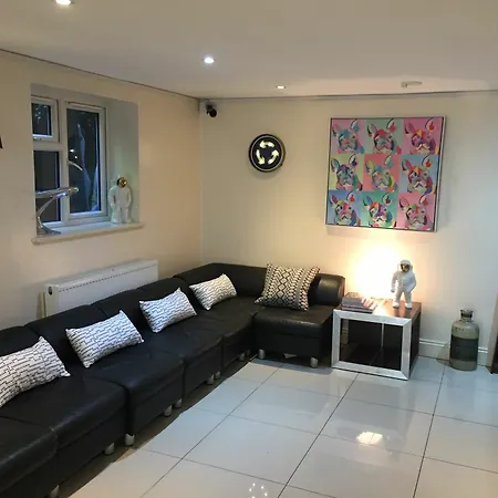 Hostel Mapesbury London