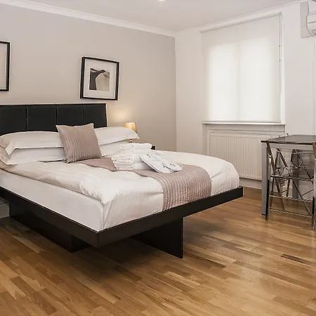 Aparthotel 146 Marylebone 4*