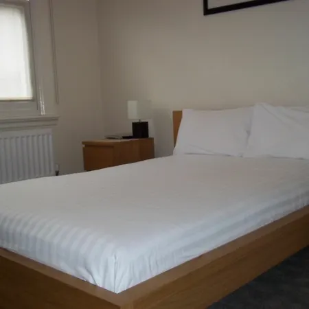 Clapham 4* London