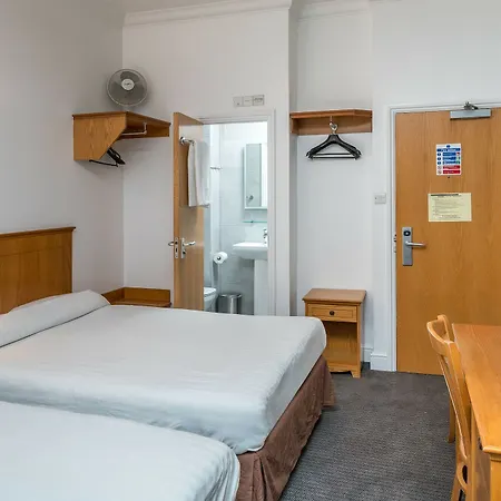 Oyo Townhouse New England, Victoria Hotell London