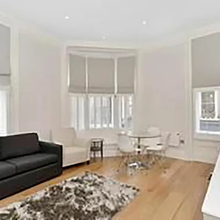 The Soho Mandeville Apartment