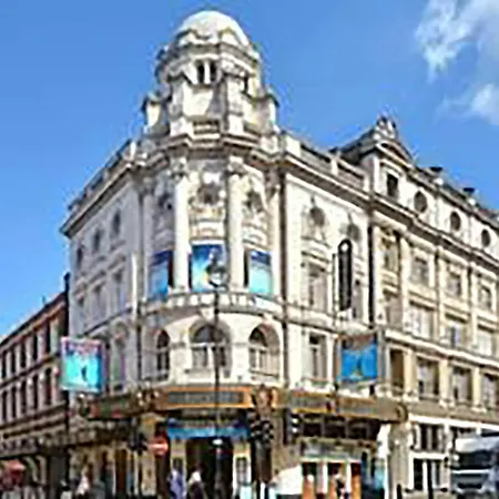 Apartment The Soho Mandeville London