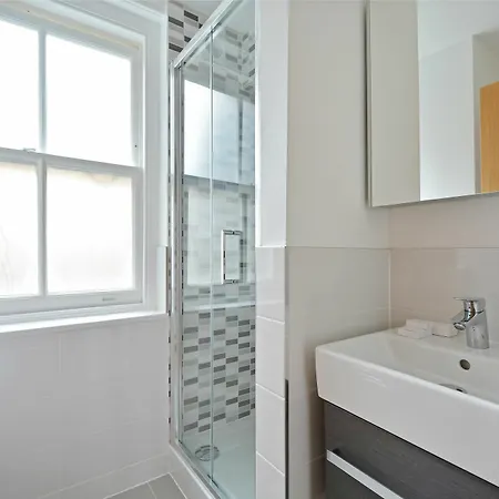 The Soho Mandeville Apartment *